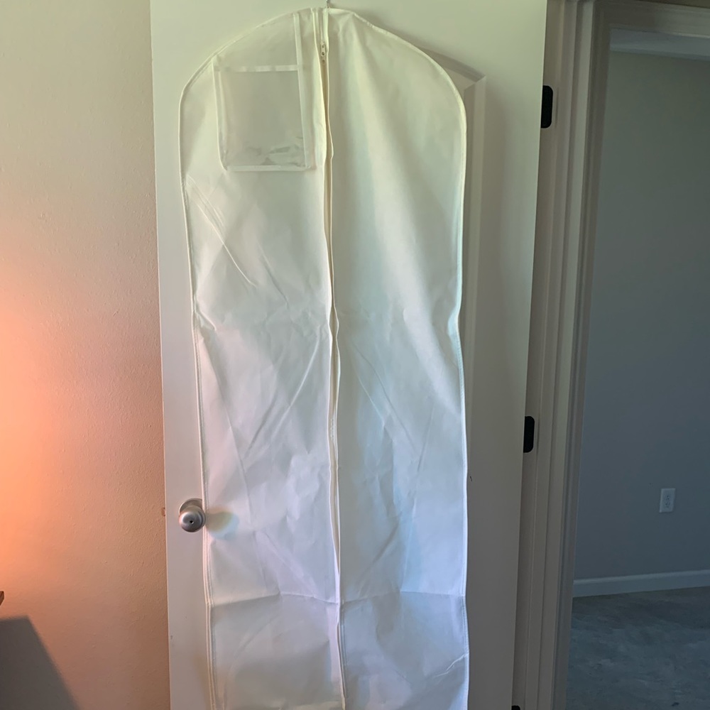 New Garment Bag
